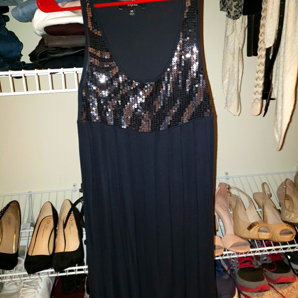 Express tank top